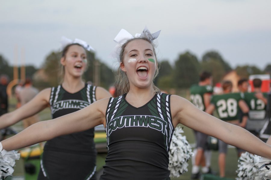 Cheer team recieves two new coaches – BVSW News