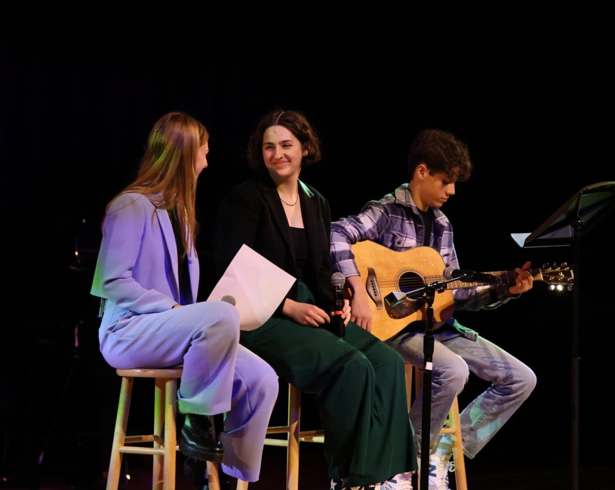 Choir hosts Late Night variety show