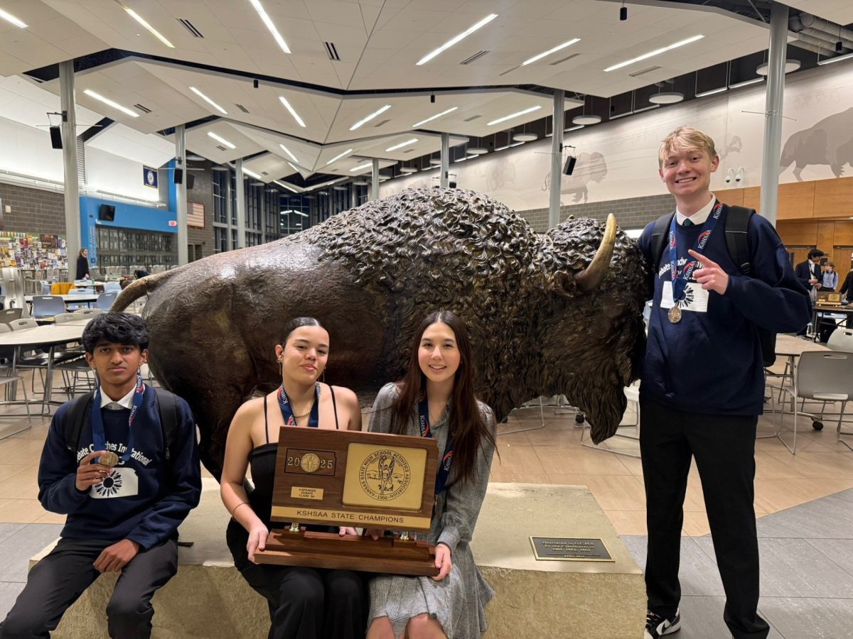 4-Speaker team wins 10th-straight state title