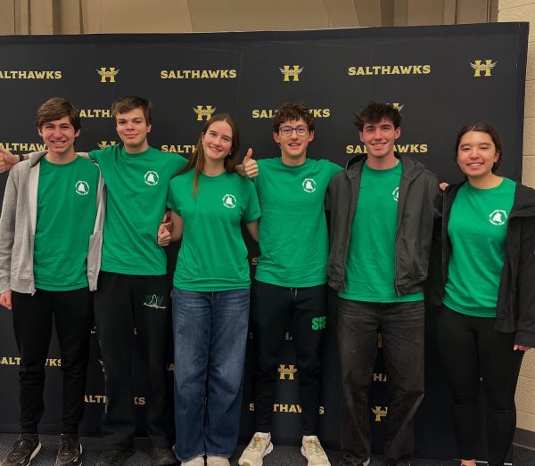 Scholars Bowl places third at Regionals, secures spot at State